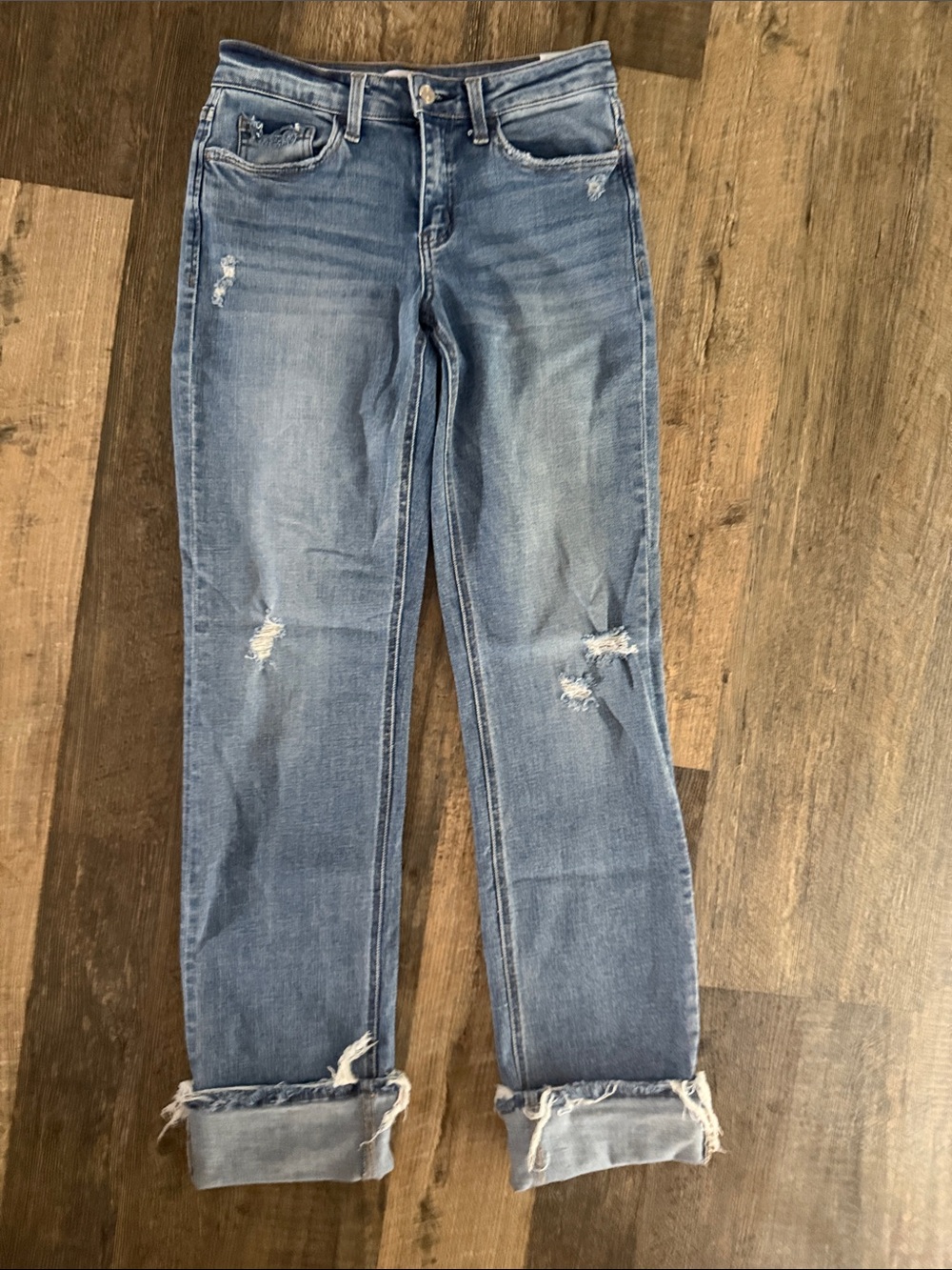Lovervet straight Leg Distressed cuffed jeans 3/26